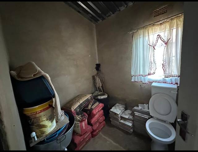 2 BEDROOM HOUSE FOR SALE IN KATLEHONG SOUTH